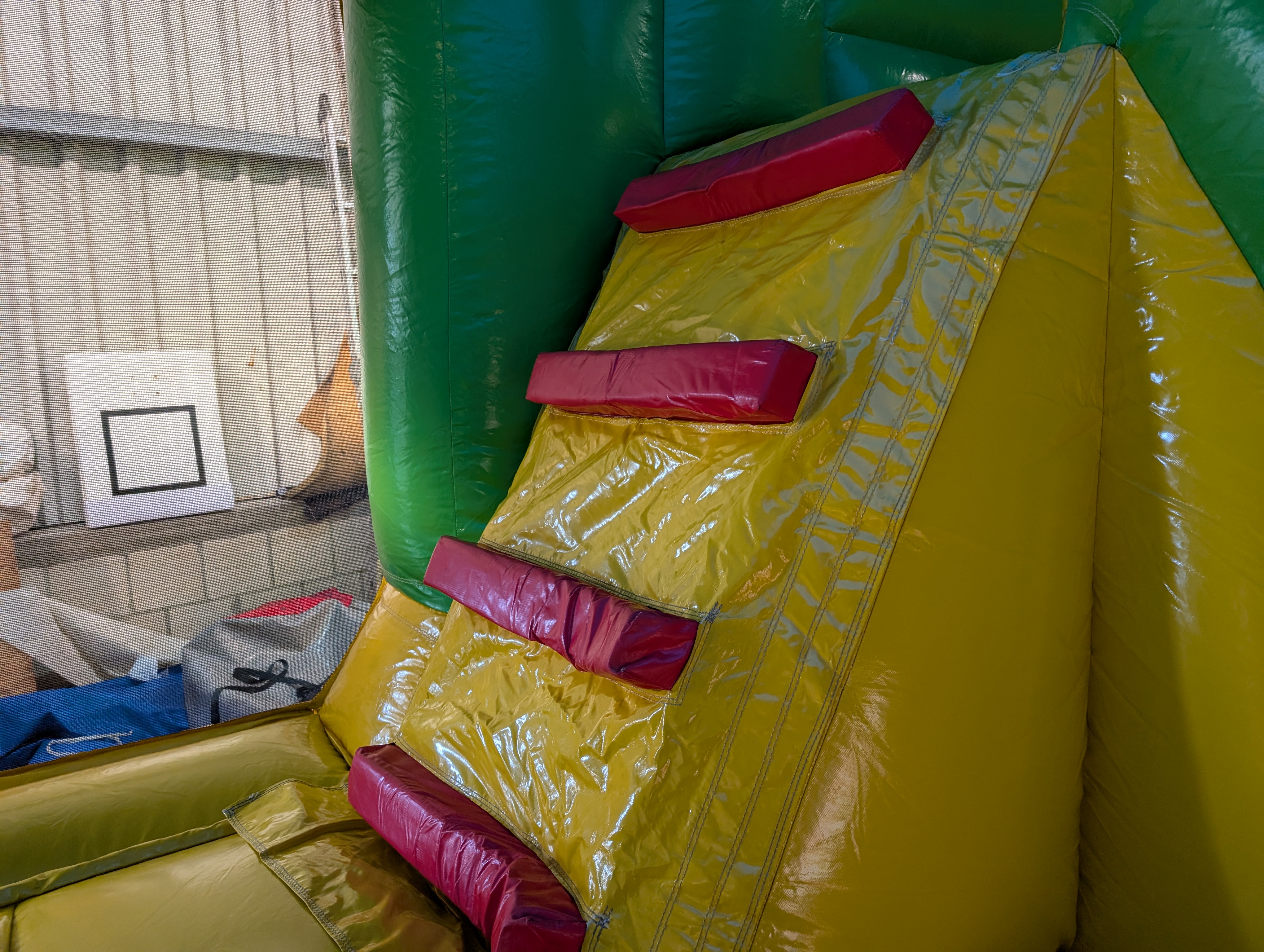 Multiplay-Hüpfburg 5x4 m - mit Rutsche - gebraucht