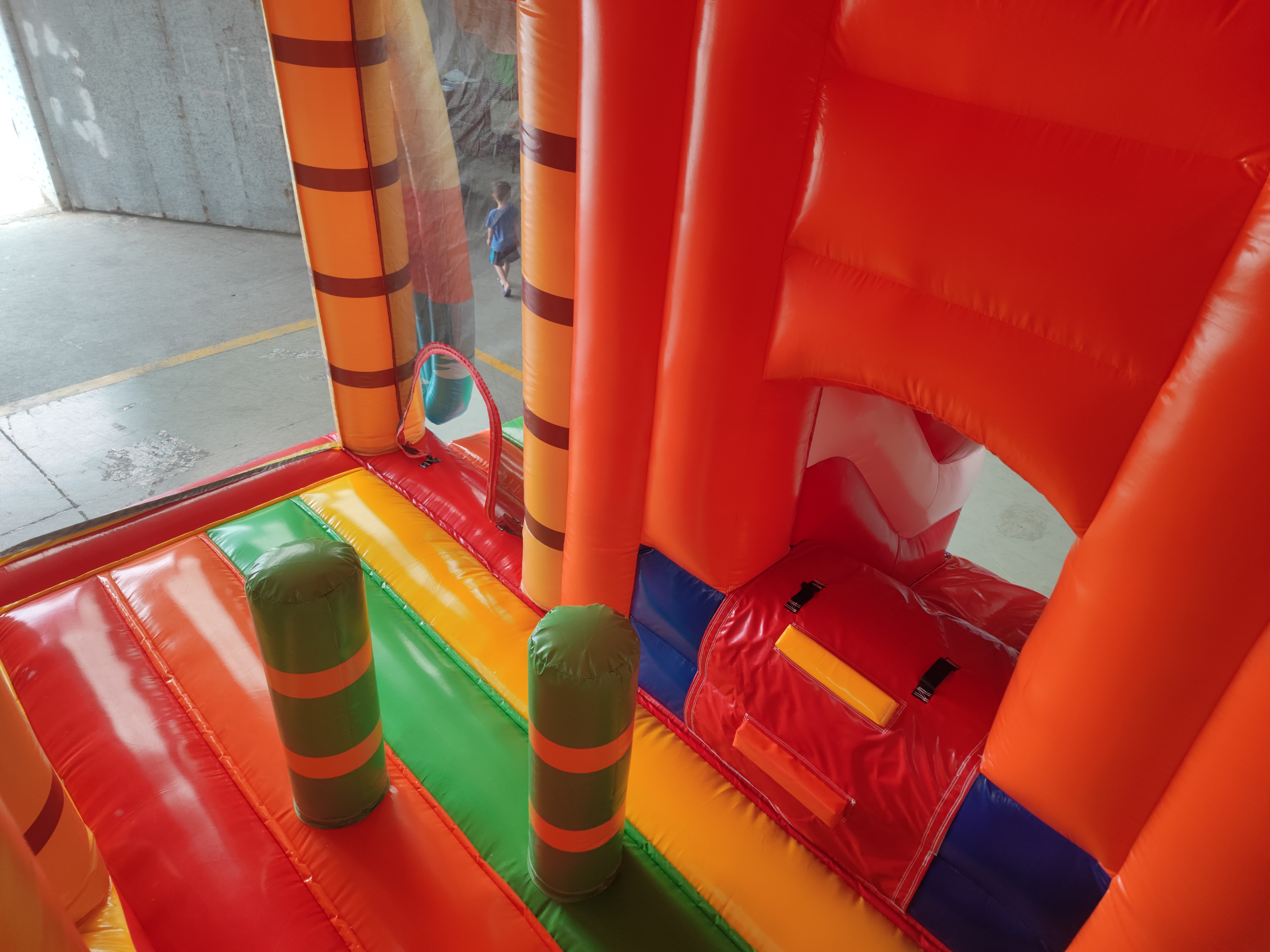 Hüpfburg - Multiplay - Auto vorne - 6x5 m 