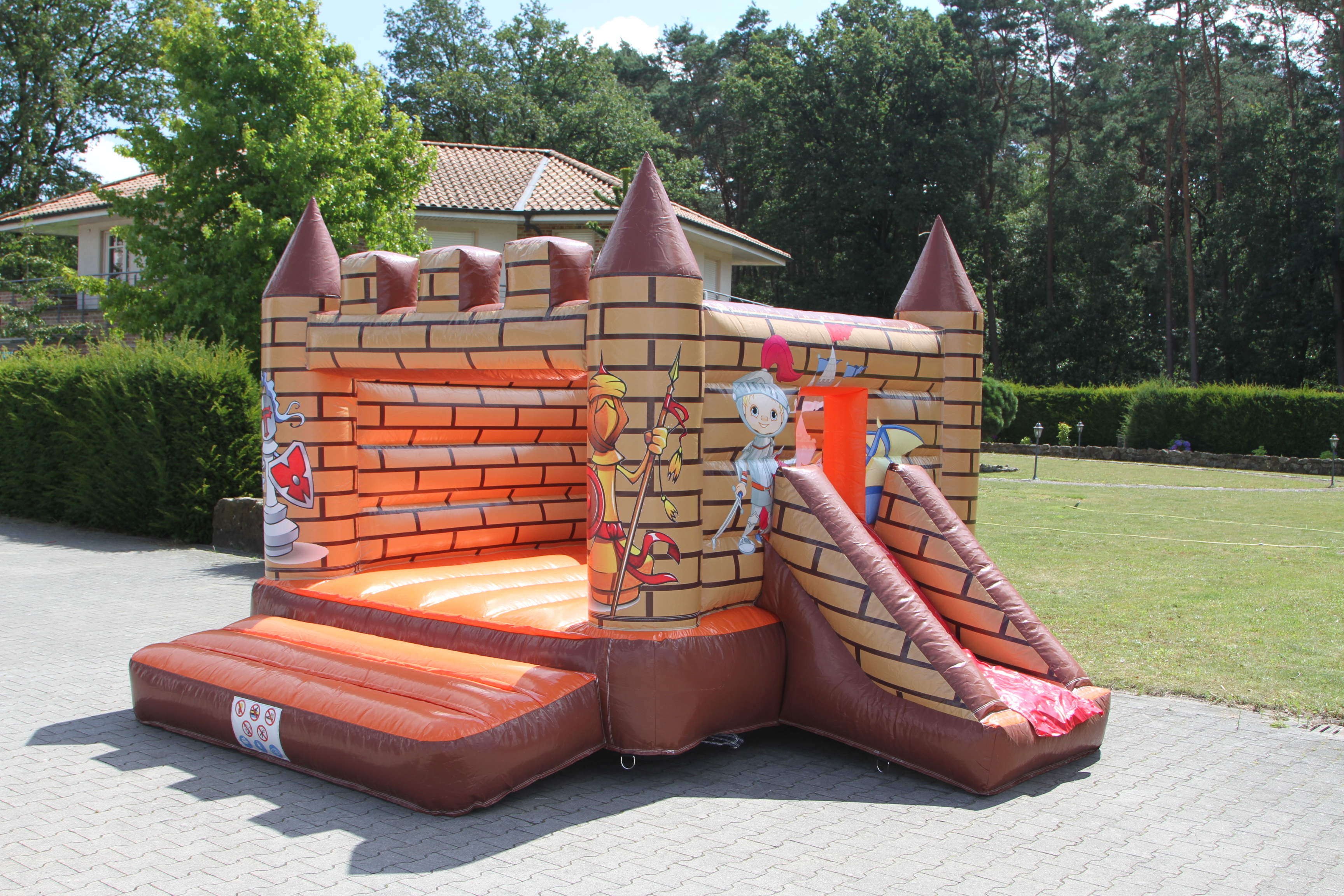 Hüpfburg 4,2x4 m - Ritter mit Rutsche