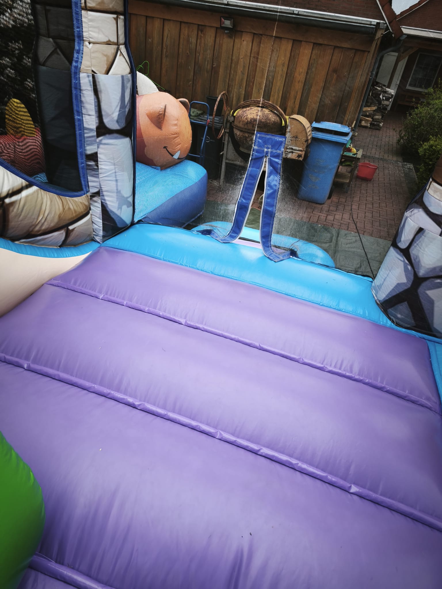 Hüpfburg 5x4,5 m - Modell Drache - gebraucht 