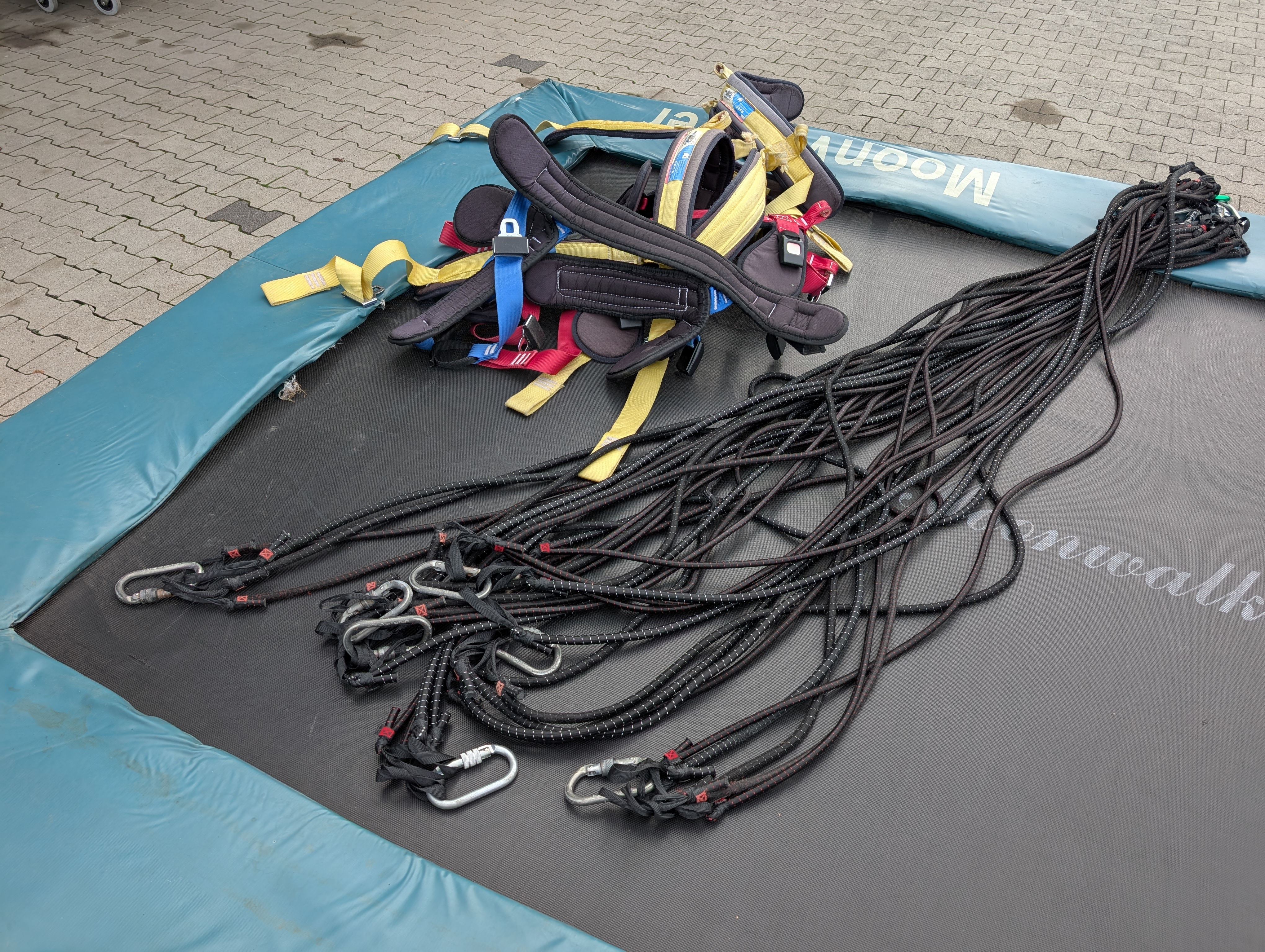4er Bungee-Trampolin - Höhe 5,7 m - gebraucht